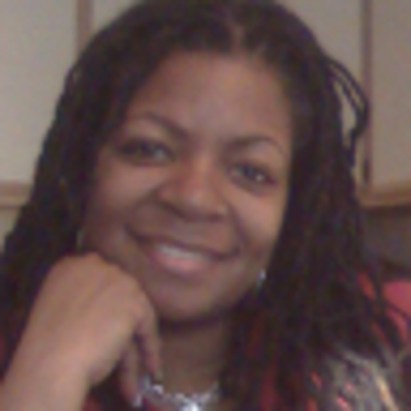 Meet your Posher, Jeanette - Picture 1 of 1